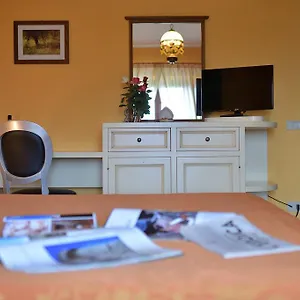 Brogi Vertine Couette-café